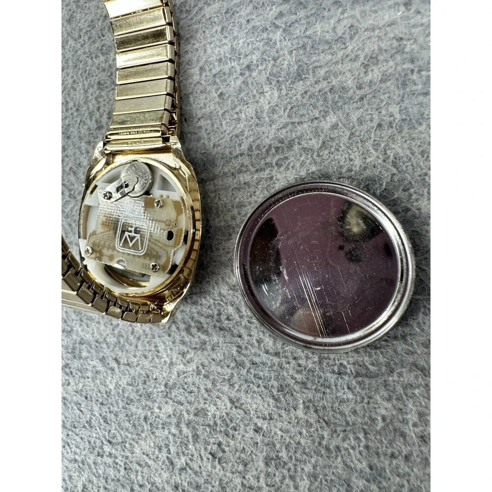 PETERBILT TRUCK Vintage Digital Mechanical Analog Gold Tone Watch
